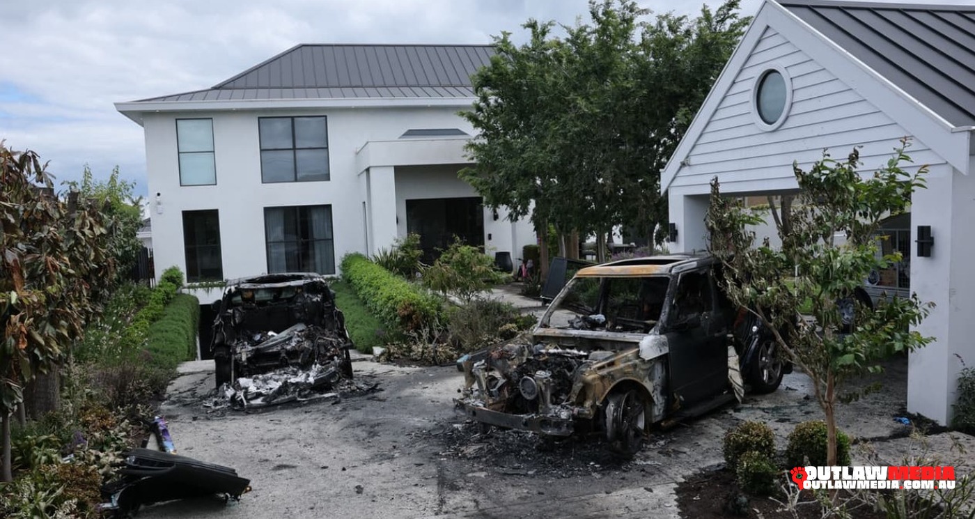BREAKING | Tuesday 27 Oct | Luxury Cars Torched at Pitard Family Mansion in Brighton Arson Attack